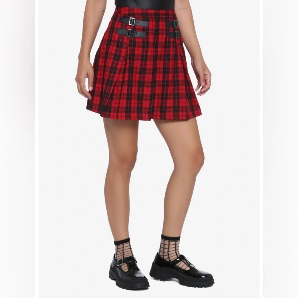 Hot Topic Red Plaid pleated unlined mini short length Skirt XL Gothic Girl